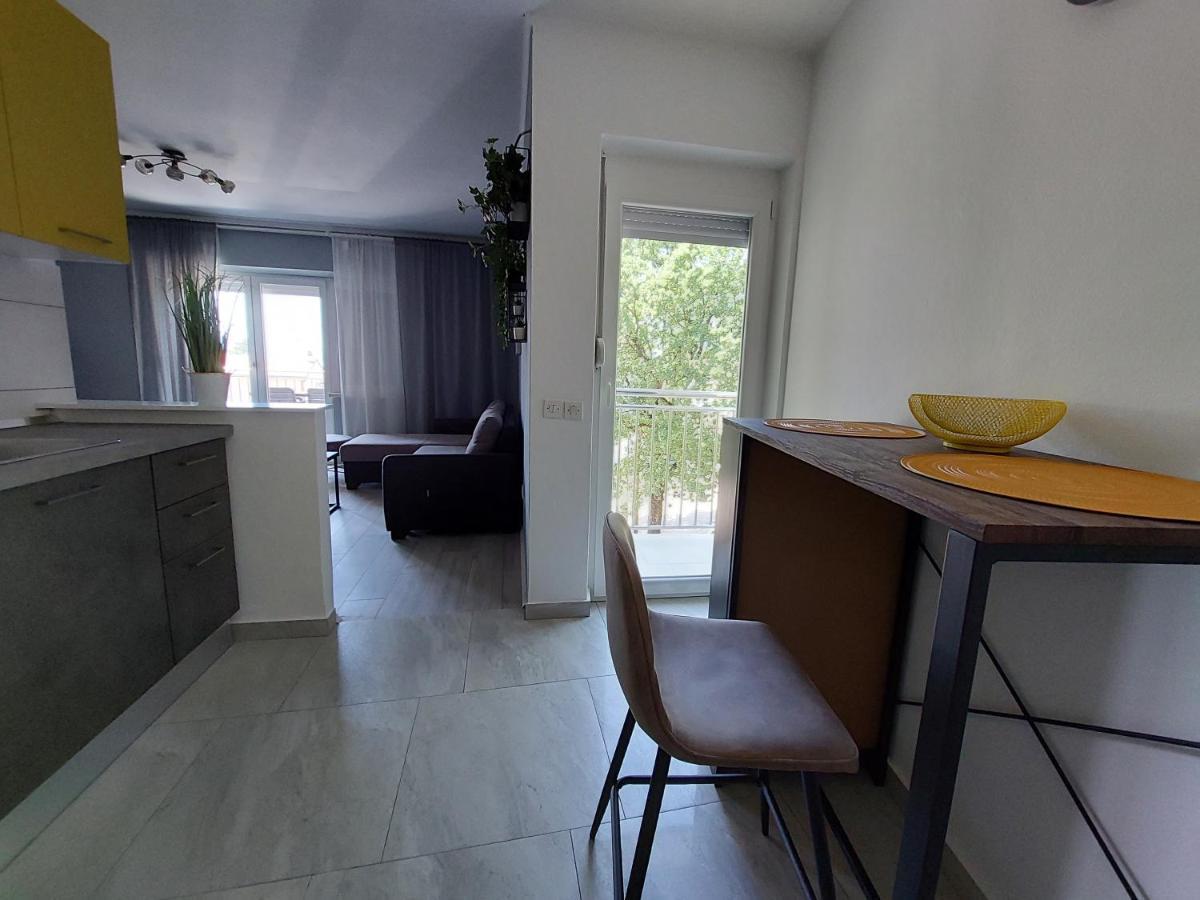 Apartment Vesel Malinska Buitenkant foto