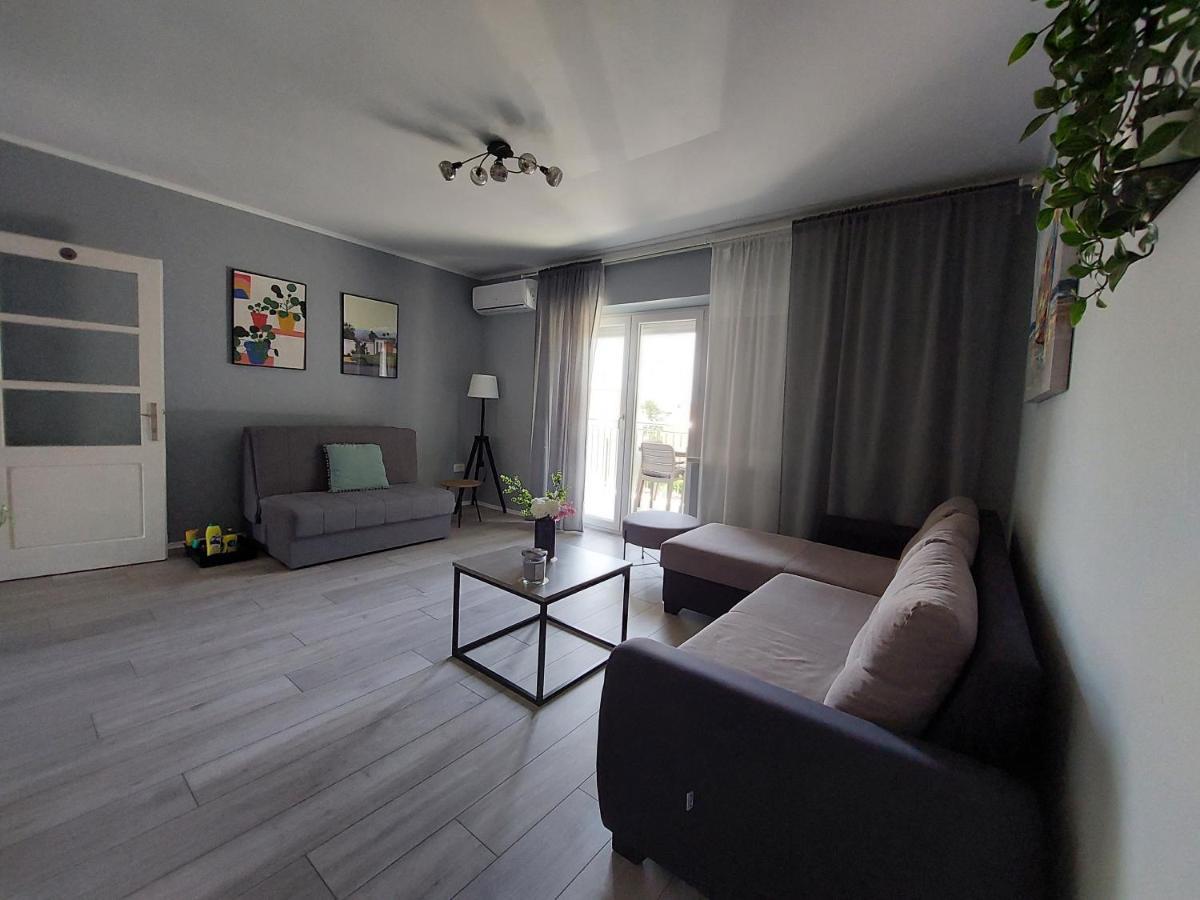 Apartment Vesel Malinska Buitenkant foto